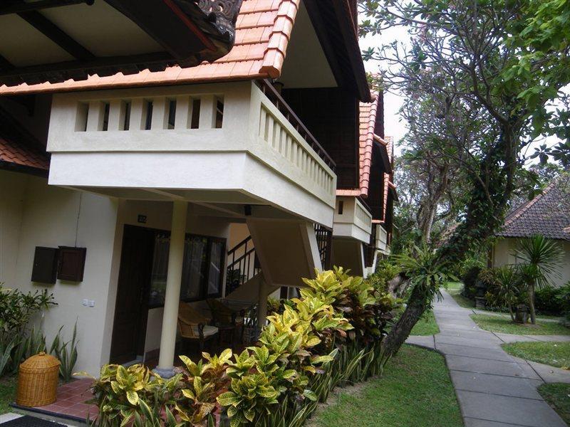 Hotel Besakih 3*