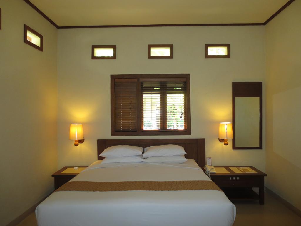 Hotel Besakih 3*